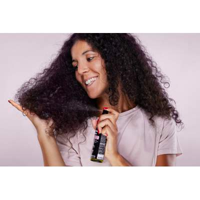 Attivo Capelli Spray ristrutturante e volumizzante Cheratina Vegetale | La Saponaria